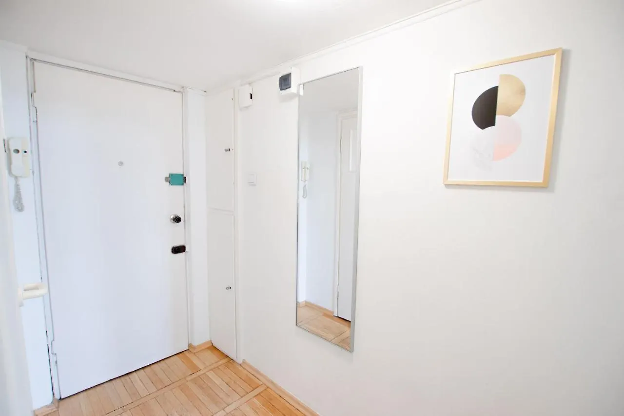 Amazing View And Great Location. Ratusz Arsenal. Apartamento Varsóvia